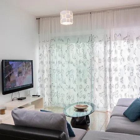 Bay View Gardens By Trulycyprus Апартаменты *