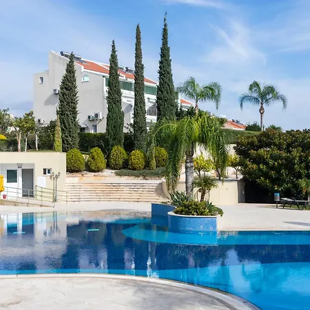 Bay View Gardens By Trulycyprus Апартаменты *