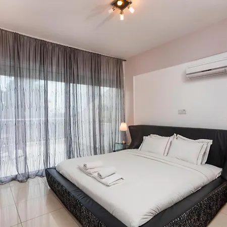 Bay View Gardens By Trulycyprus Лимасол