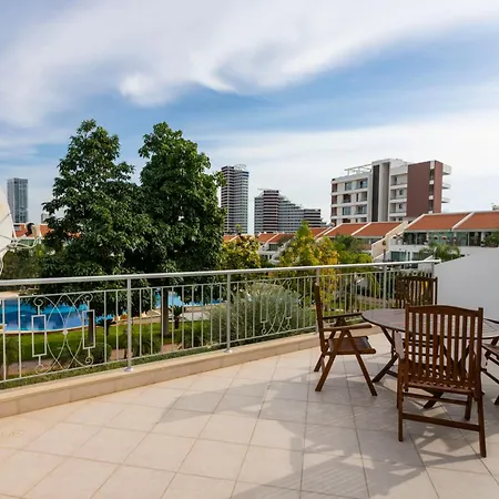 Bay View Gardens By Trulycyprus Апартаменты