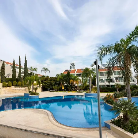 Bay View Gardens By Trulycyprus Апартаменты Лимасол