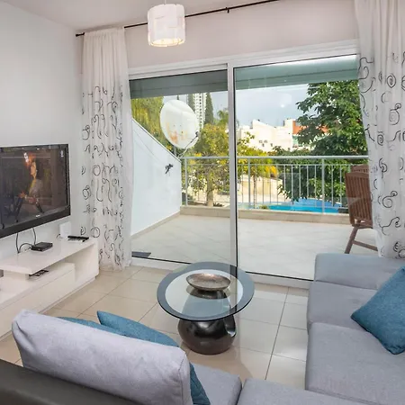 Апартаменты Bay View Gardens By Trulycyprus Лимасол