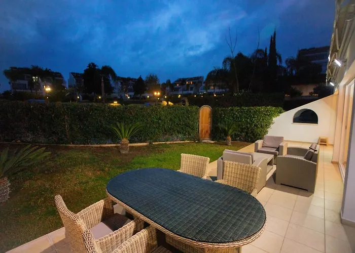 Apartmán Bay View Gardens By Trulycyprus *