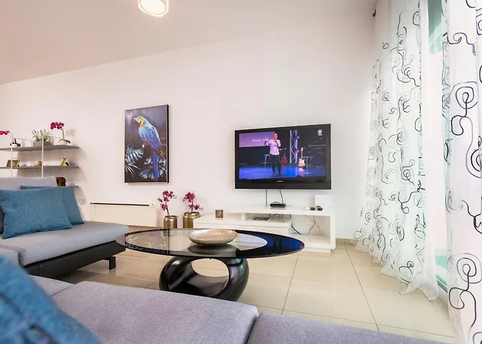 Bay View Gardens By Trulycyprus Apartment *