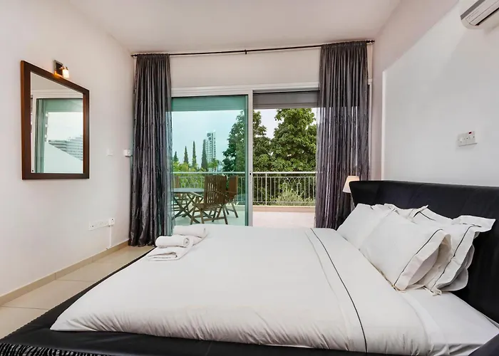 Apartment Bay View Gardens By Trulycyprus *