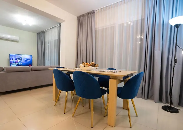 Bay View Gardens By Trulycyprus Λεμεσός